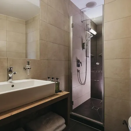 Vaya Terrazena Aparthotel 4*